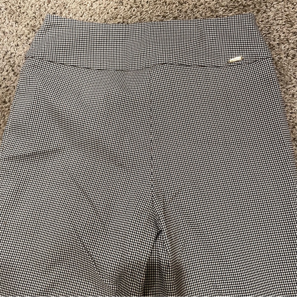 Up! Pull on houndstooth pants - Picture 12 of 12